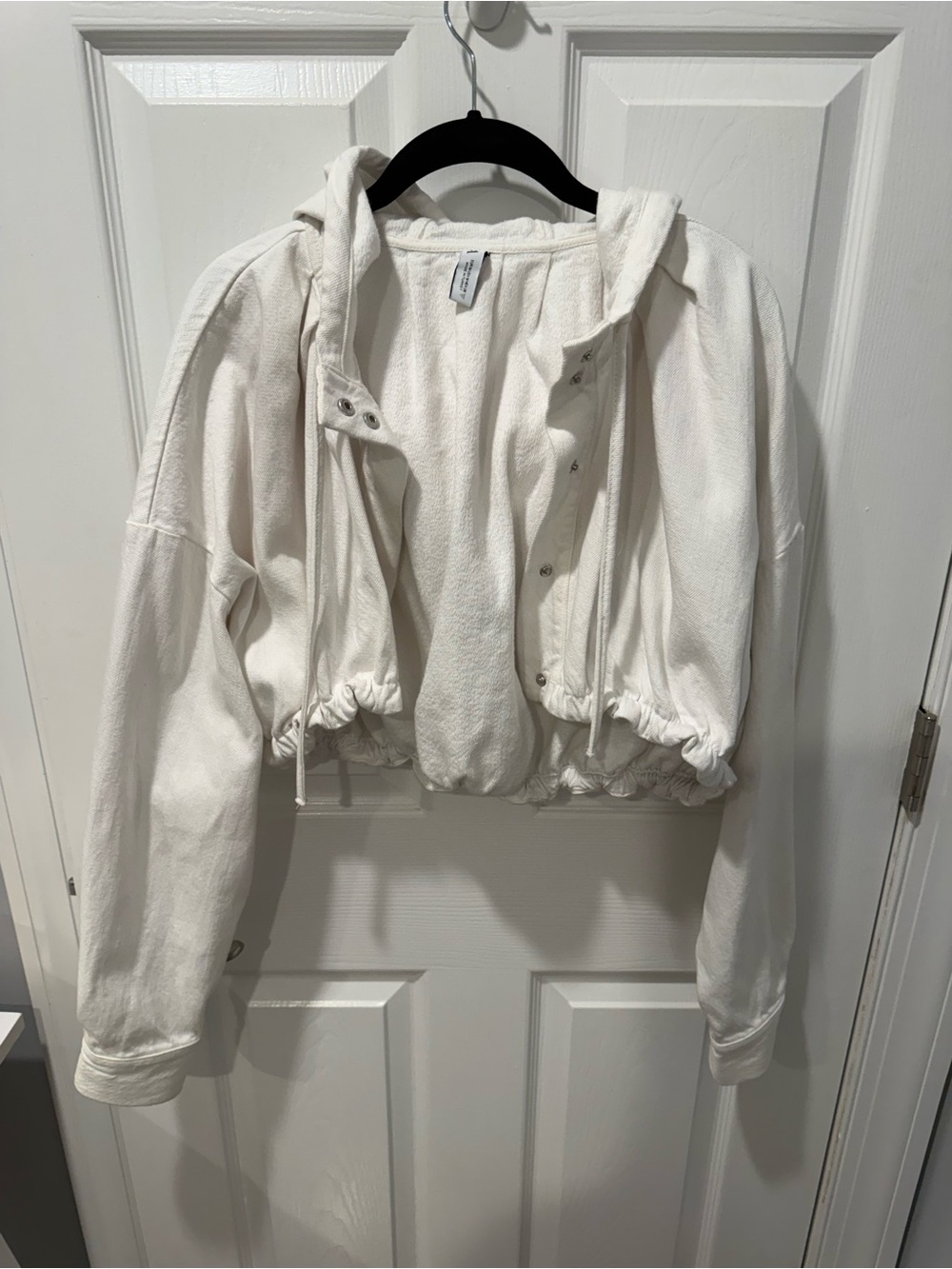 Cropped Zara Hooded Jacket - White